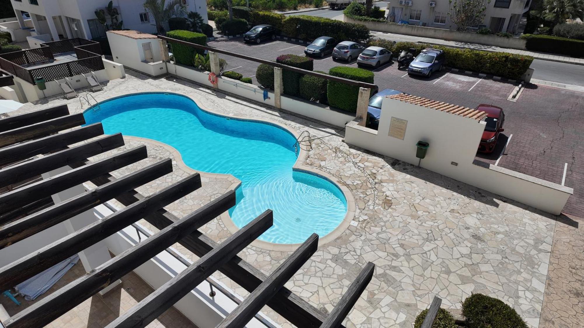 Nefeli Blue-Horizon 2B, Pool, Suites, Big Balconies Paphos Eksteriør billede
